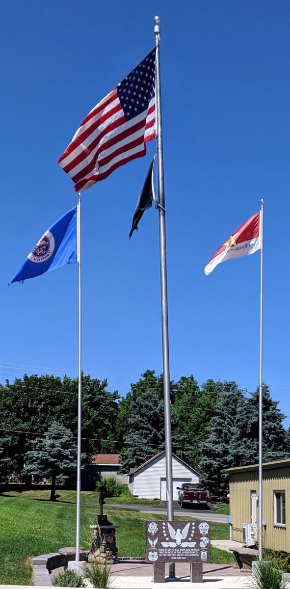 Kandiyohi Veterans Memorial Flags